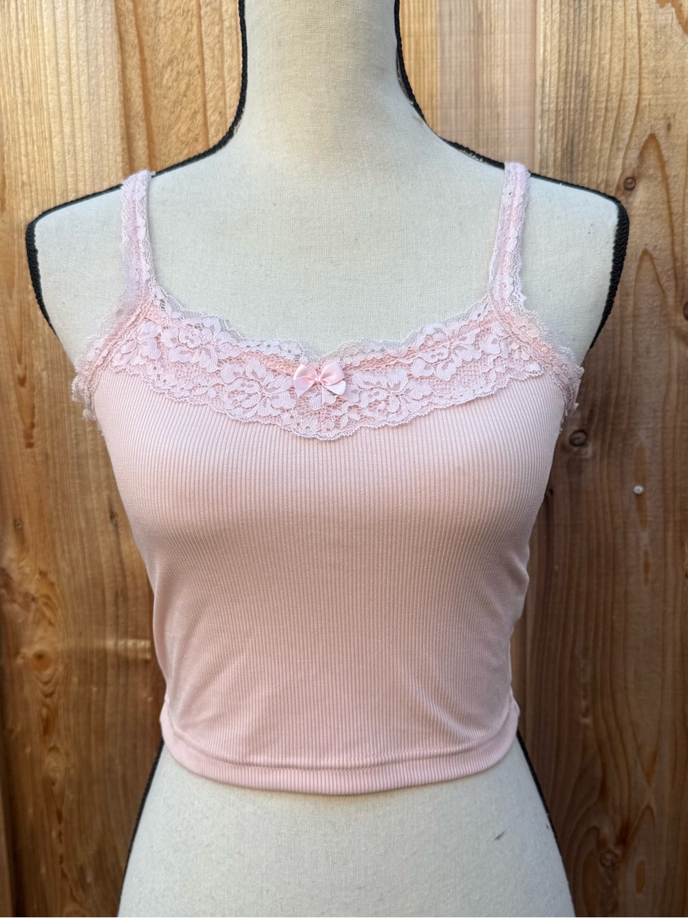 ROMWE Pink Lace Trim Ribbed Crop Cami